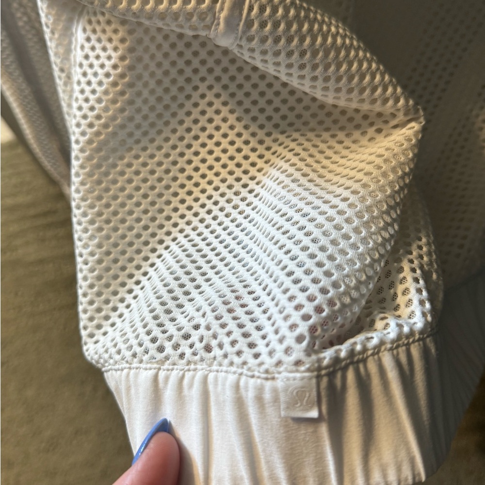 lululemon athletica White Mesh Jacket - Picture 2 of 2